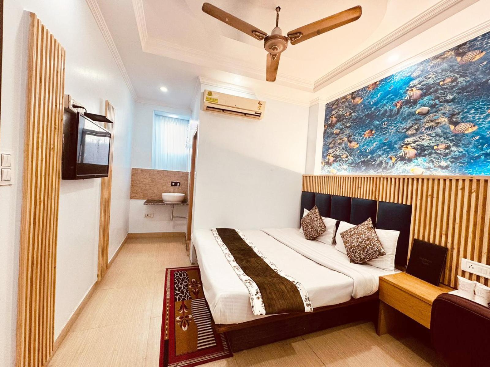Hotel Jai Balaji, Paharganj, New Delhi Railway Station Экстерьер фото