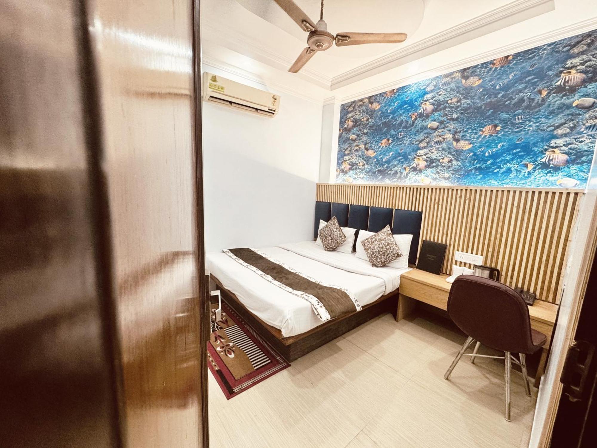 Hotel Jai Balaji, Paharganj, New Delhi Railway Station Экстерьер фото